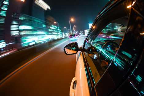 Top Rules To Follow When Driving At Night